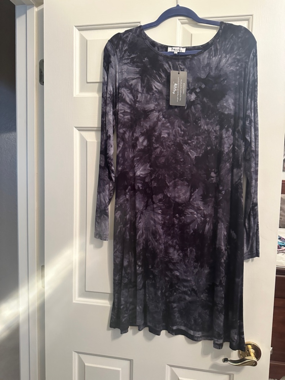 Women's Black & Dark Gray Tie-Dye Long Sleeve Dress